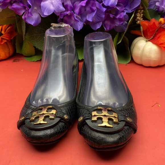 Tory Burch Flats SZ 7.5 - Picture 1 of 7